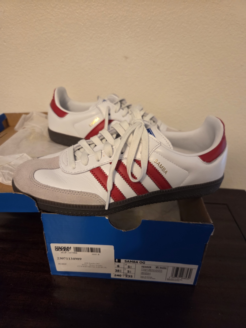 Adidas Samba OG Sneakers - White / Red, Size 6